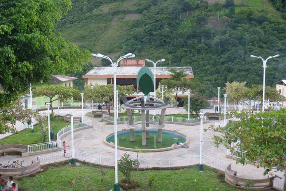 2001/2002 - Gestión Académica Previa a Reconocimiento Oficial